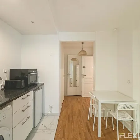 Holiday home Flexliving - - Banquier